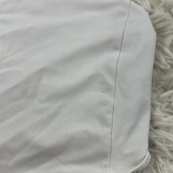 Lululemon Strong Lines Bra *Medium Support, B/C Cup White - Picture 2 of 6